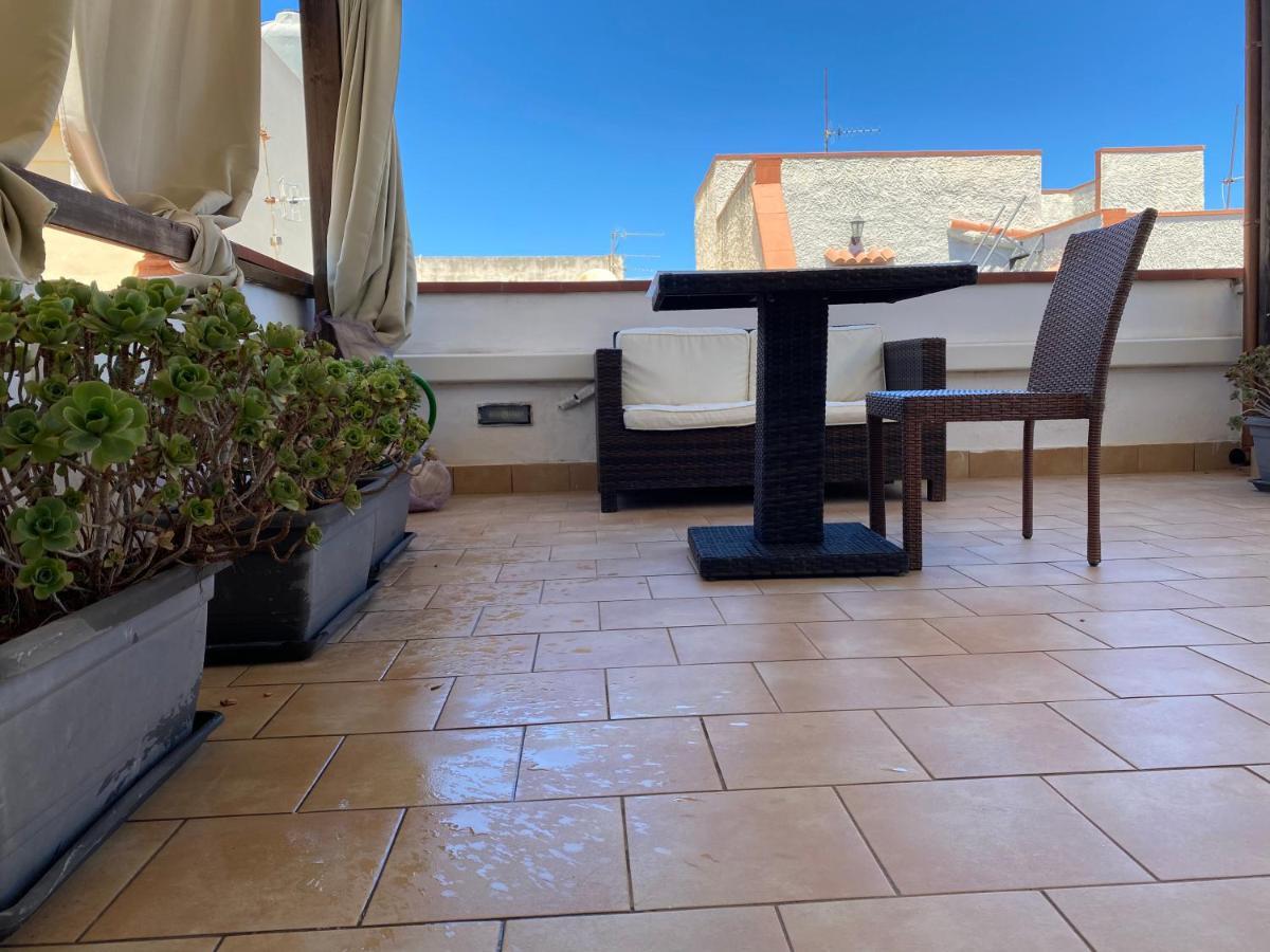 Mansarda Con Terrazzo Apartment Trapani Exterior photo