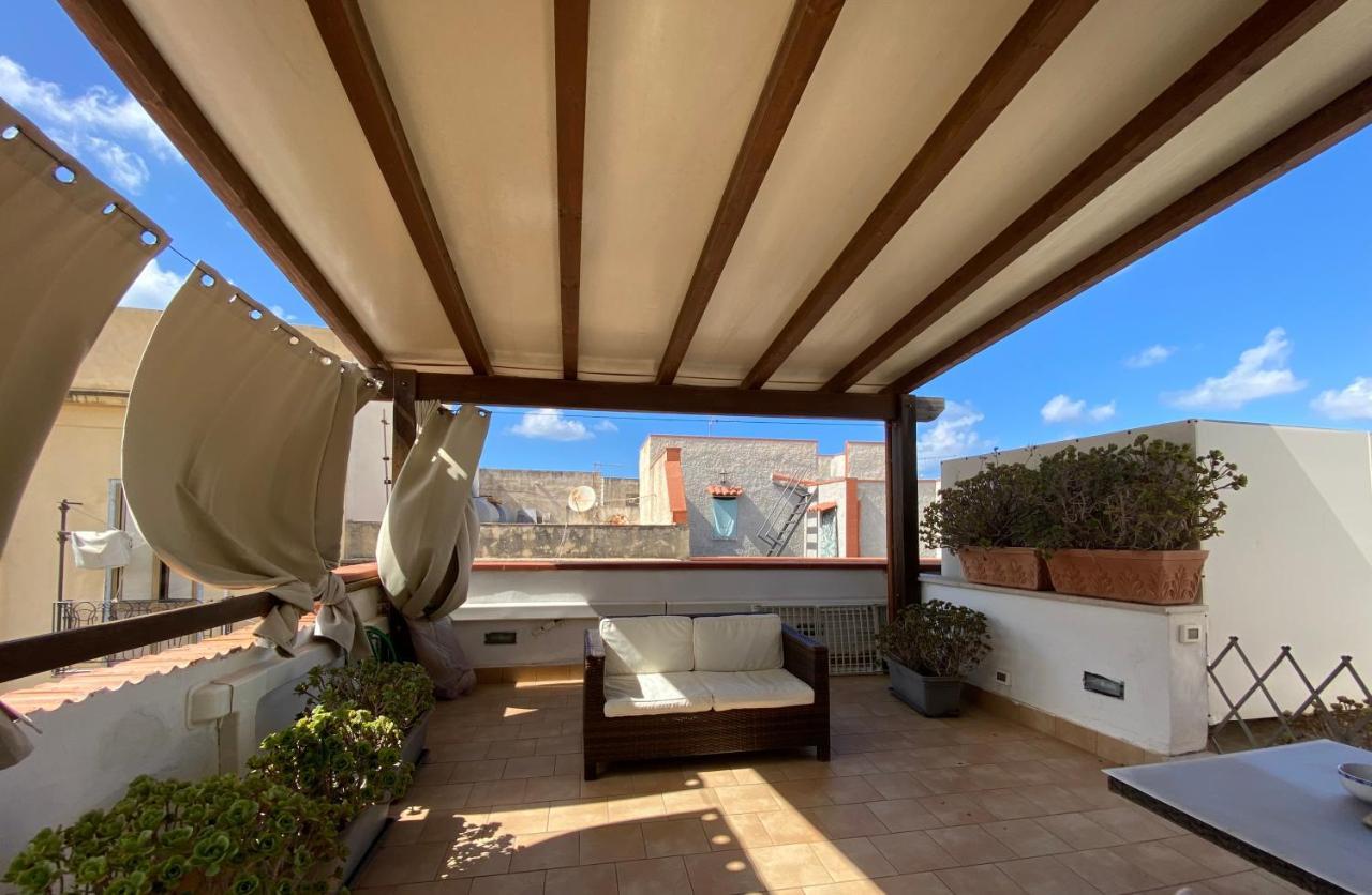 Mansarda Con Terrazzo Apartment Trapani Exterior photo