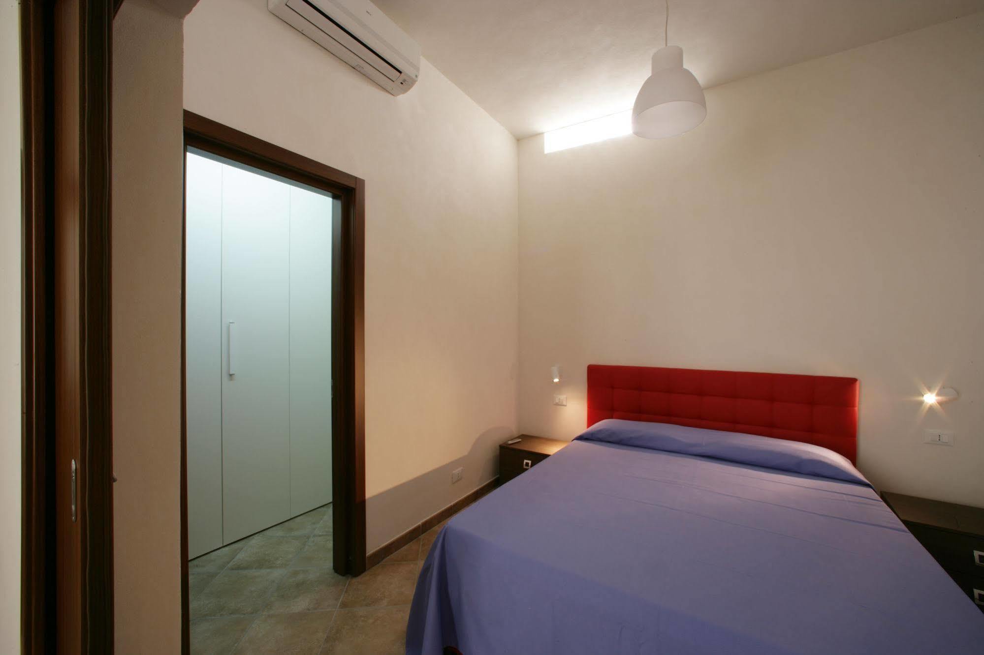 Mansarda Con Terrazzo Apartment Trapani Exterior photo
