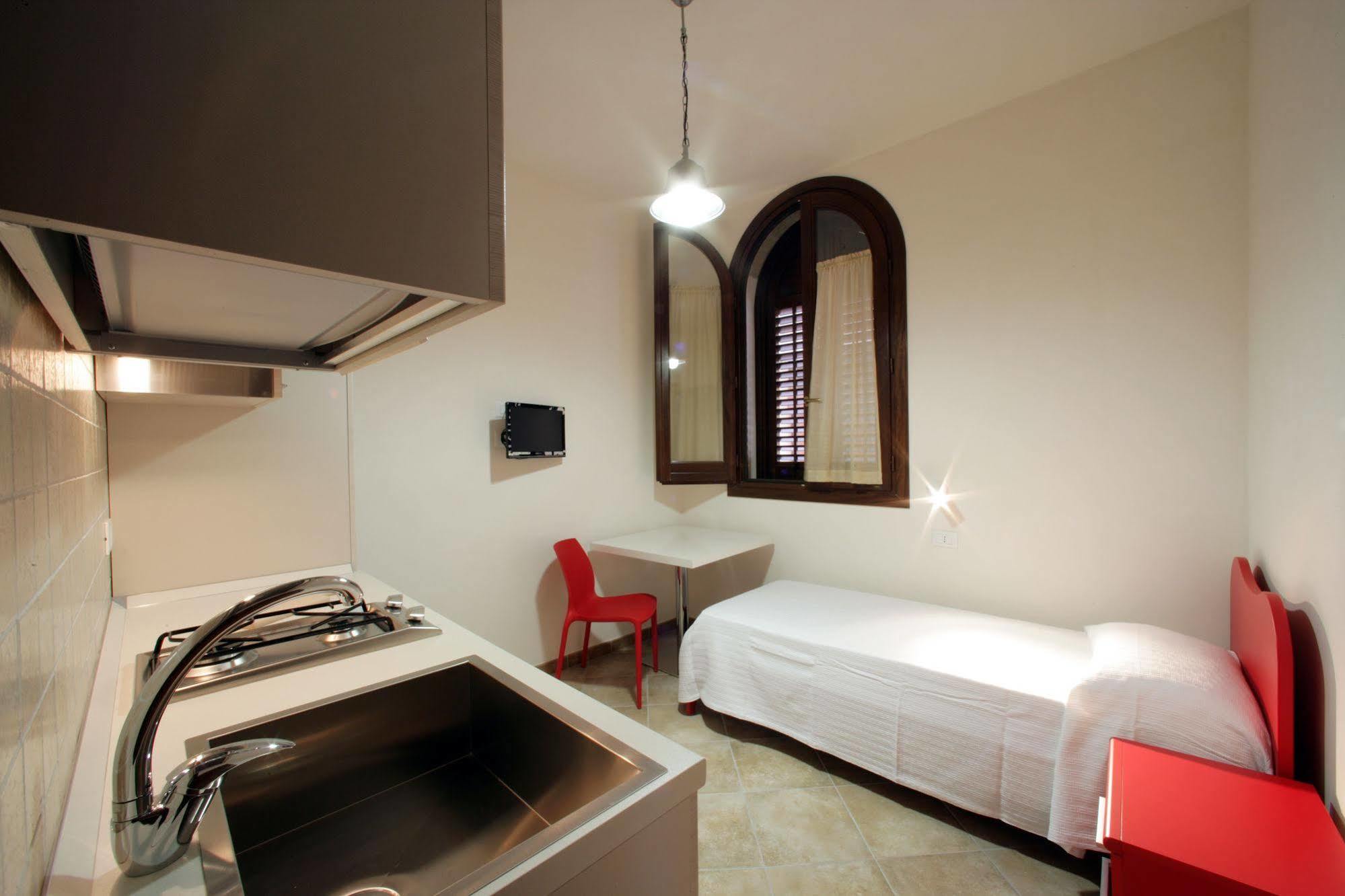 Mansarda Con Terrazzo Apartment Trapani Exterior photo